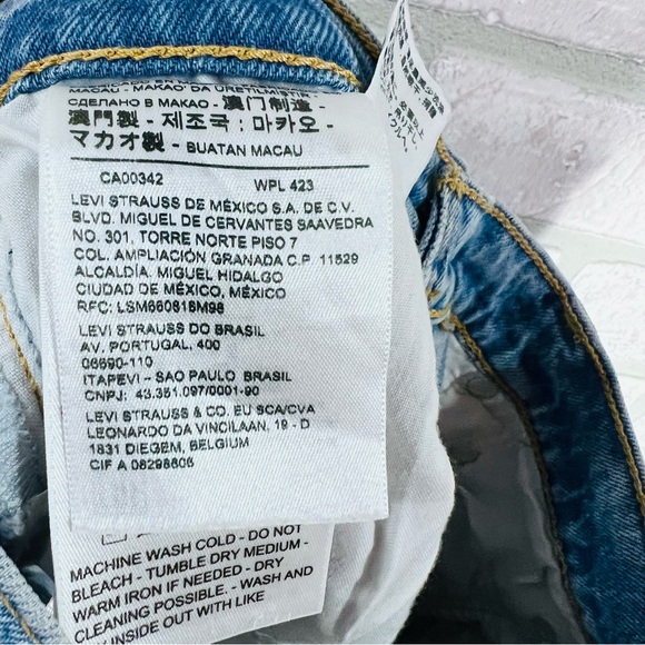 Levi's Ribcage Straight Jeans Size 24 - Picture 9 of 10